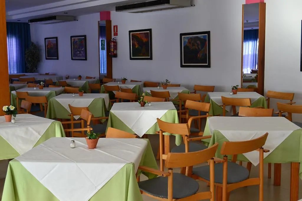 ***  Hotel D-H Club Vista Bahia Portinatx Spagna