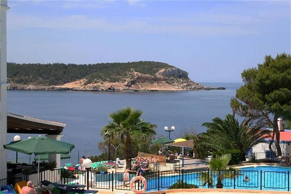 ***  D-H Club Vista Bahia Hotel Portinatx Spain